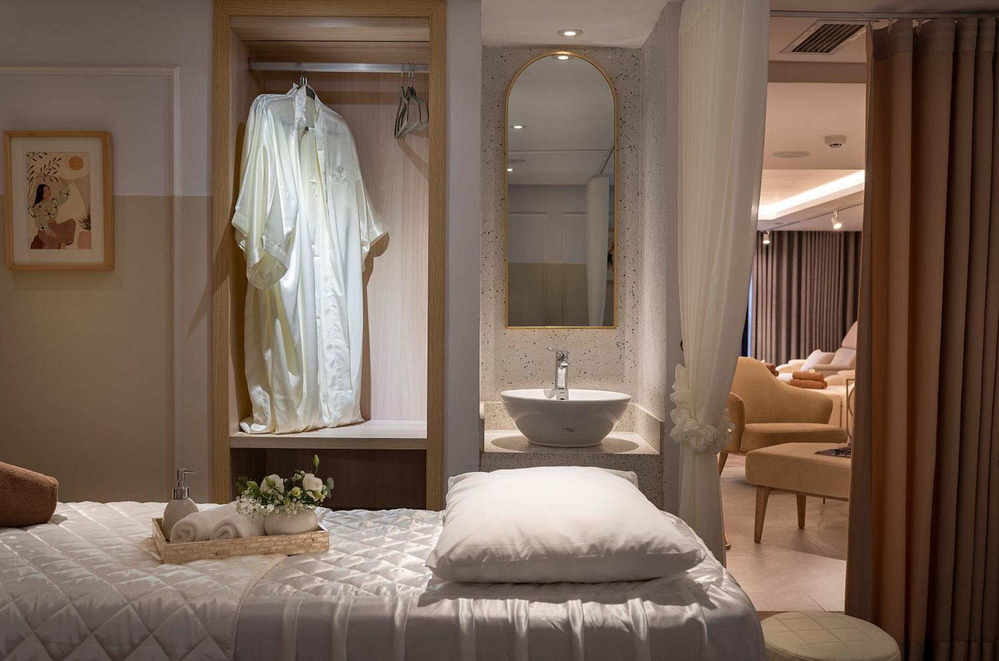 Hanoi Le Jardin Hotel & Spa Exterior foto